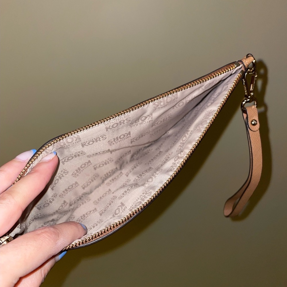 Michael Kors Wristlet - Picture 3 of 3